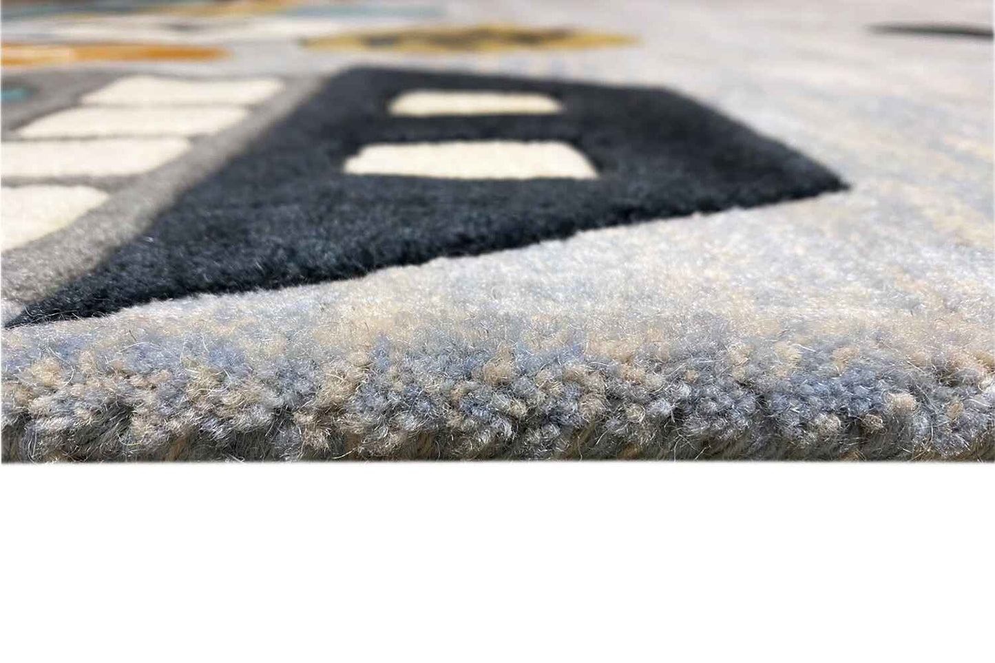 Handgetufteter Wollteppich mit verspieltem Heißluftballon- und Stadtmotiv, 170x240cm (5.6X7.9ft) - German Carpet Shop