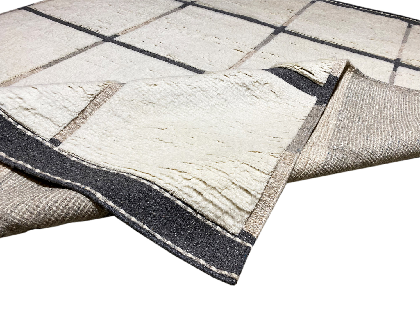 Berber Rug 302x250 cm