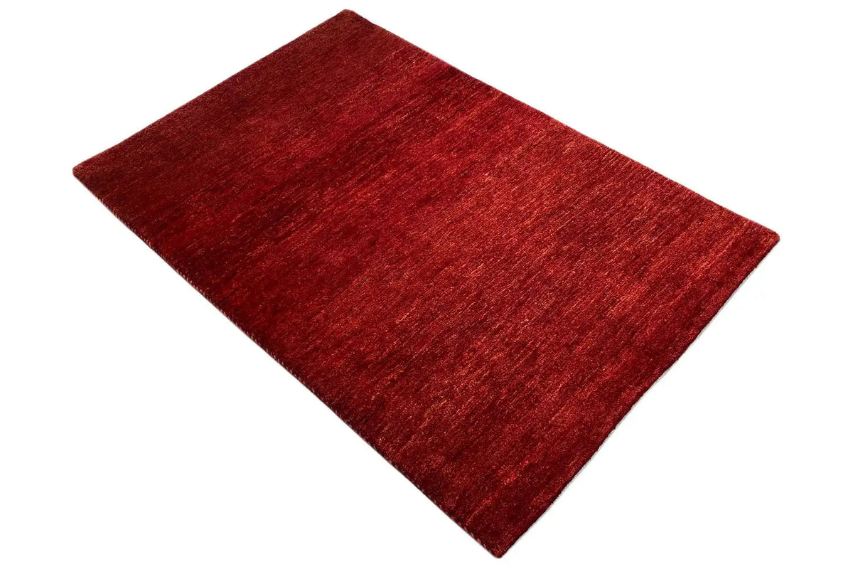 Gabbeh rug 112x81 cm, red corner detail with diagonal pattern