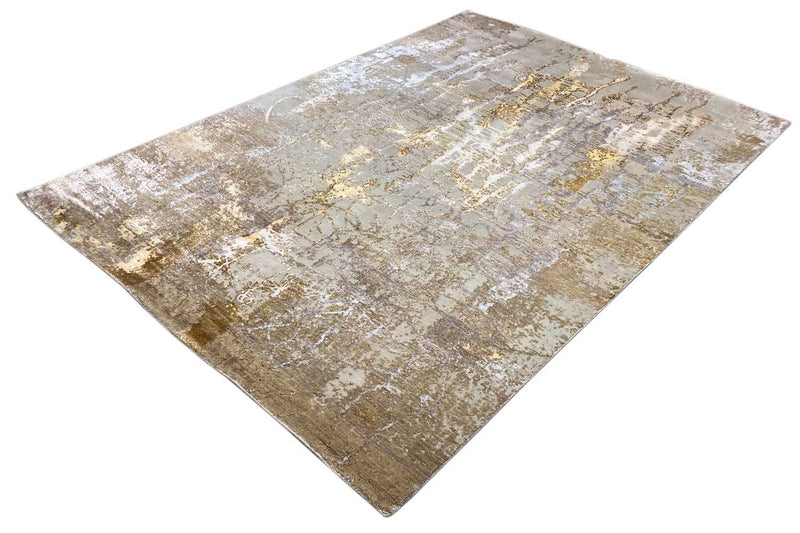 Designer carpet (241x172cm)