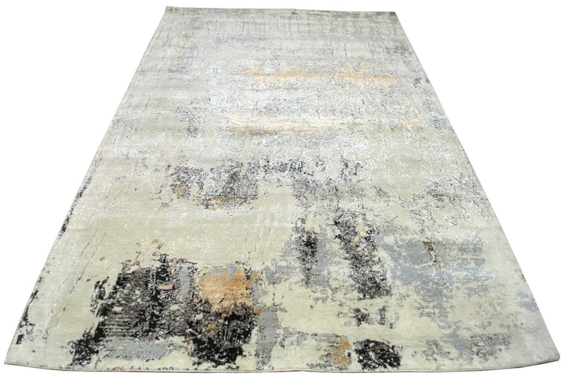 Designer carpet (307x251cm)