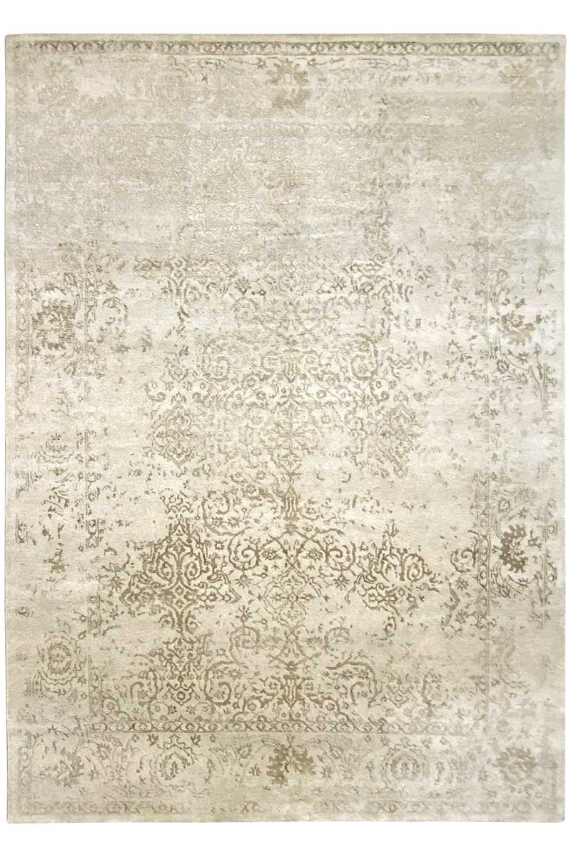 Designer carpet (318x219cm)