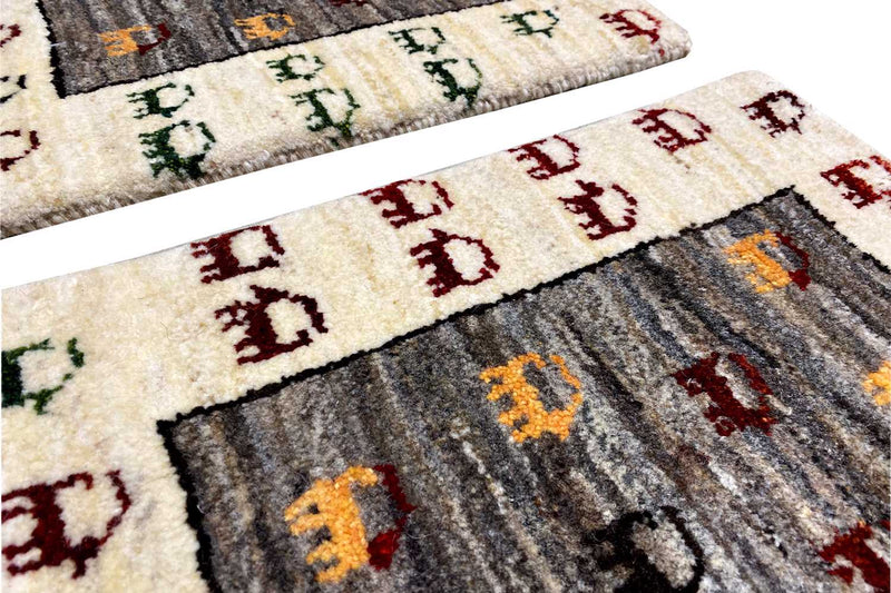 Gabbeh carpet (43x37cm)