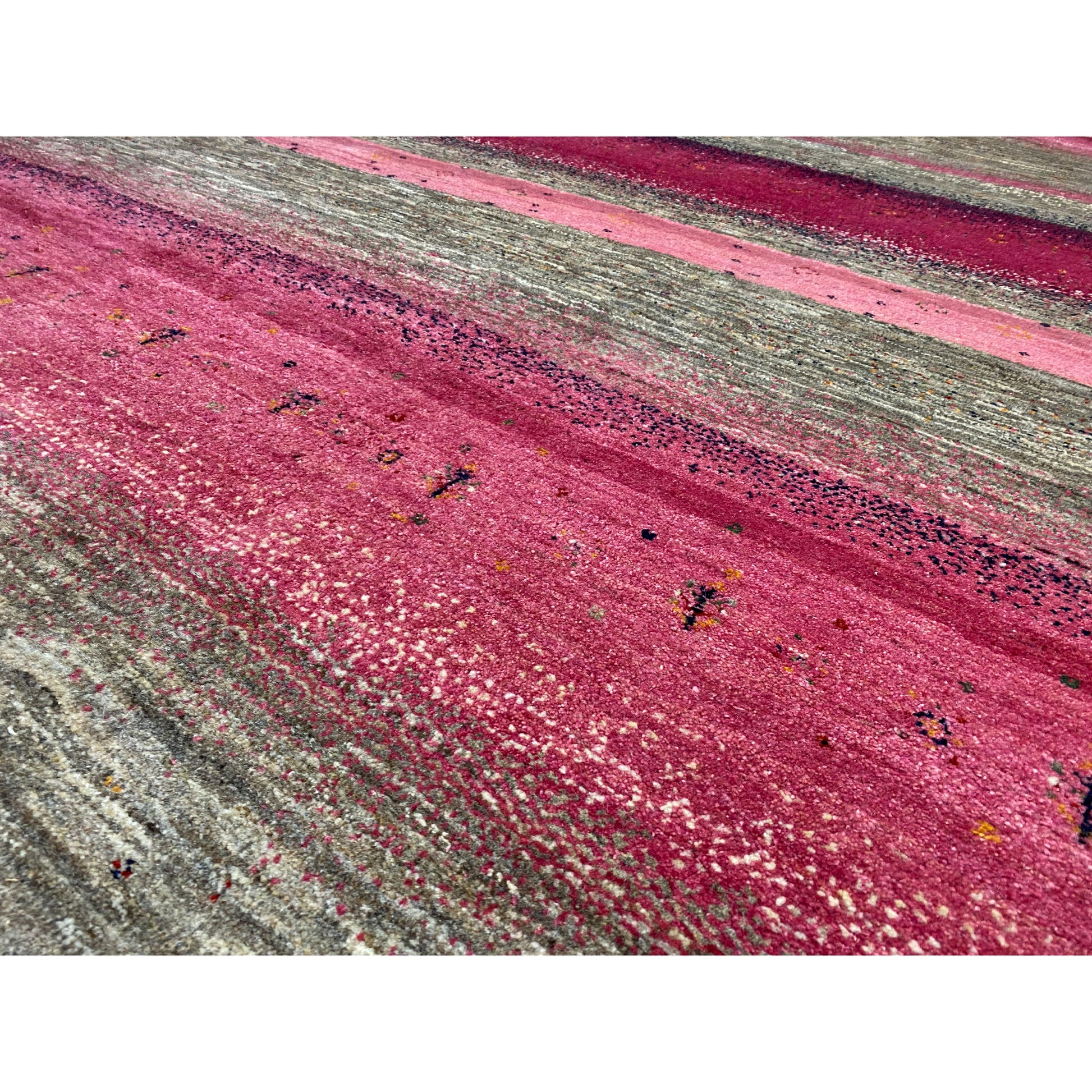 Gabbeh Exklusiver Teppich Rosa/Grau 298x251 cm - German Carpet Shop