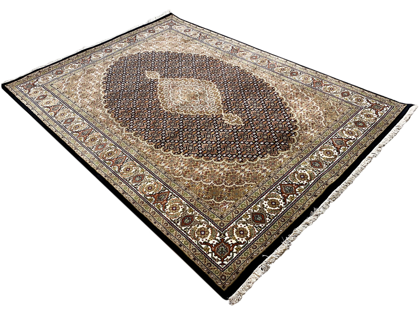Indo Tabriz Rug - 240x171 cm