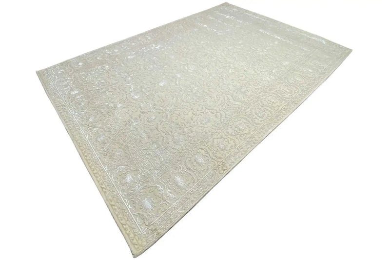 Indo Tabriz Carpet - (304x206cm)