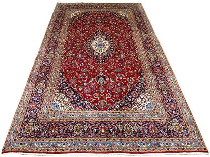 Keshan - Rot (361x250 cm) - German Carpet Shop