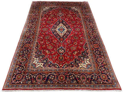 Keshan - Rot (325x197 cm) - German Carpet Shop