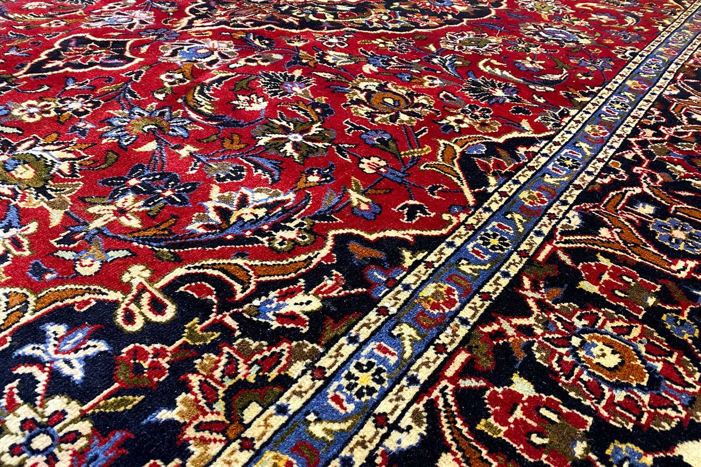 Keshan - (318x192cm) - German Carpet Shop