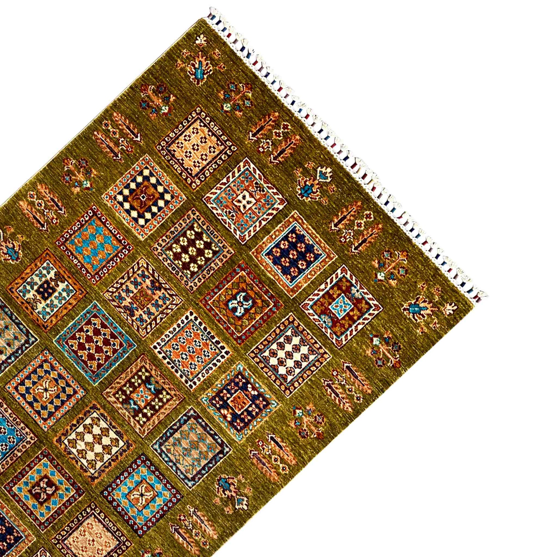 Afghanischer Khorjin Teppich, Olivgrün, 161x107 cm - German Carpet Shop