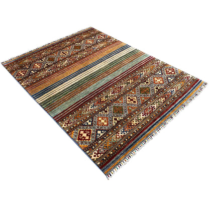Khorjin Teppich - Lebhafte Streifen & Rautenmotive, 201x157 cm - German Carpet Shop