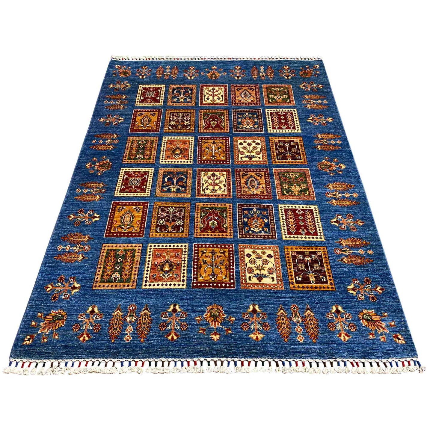 Khorjin Teppich - Azurblaues Paneeldesign, Komplizierte Motive, 208x153 cm - German Carpet Shop