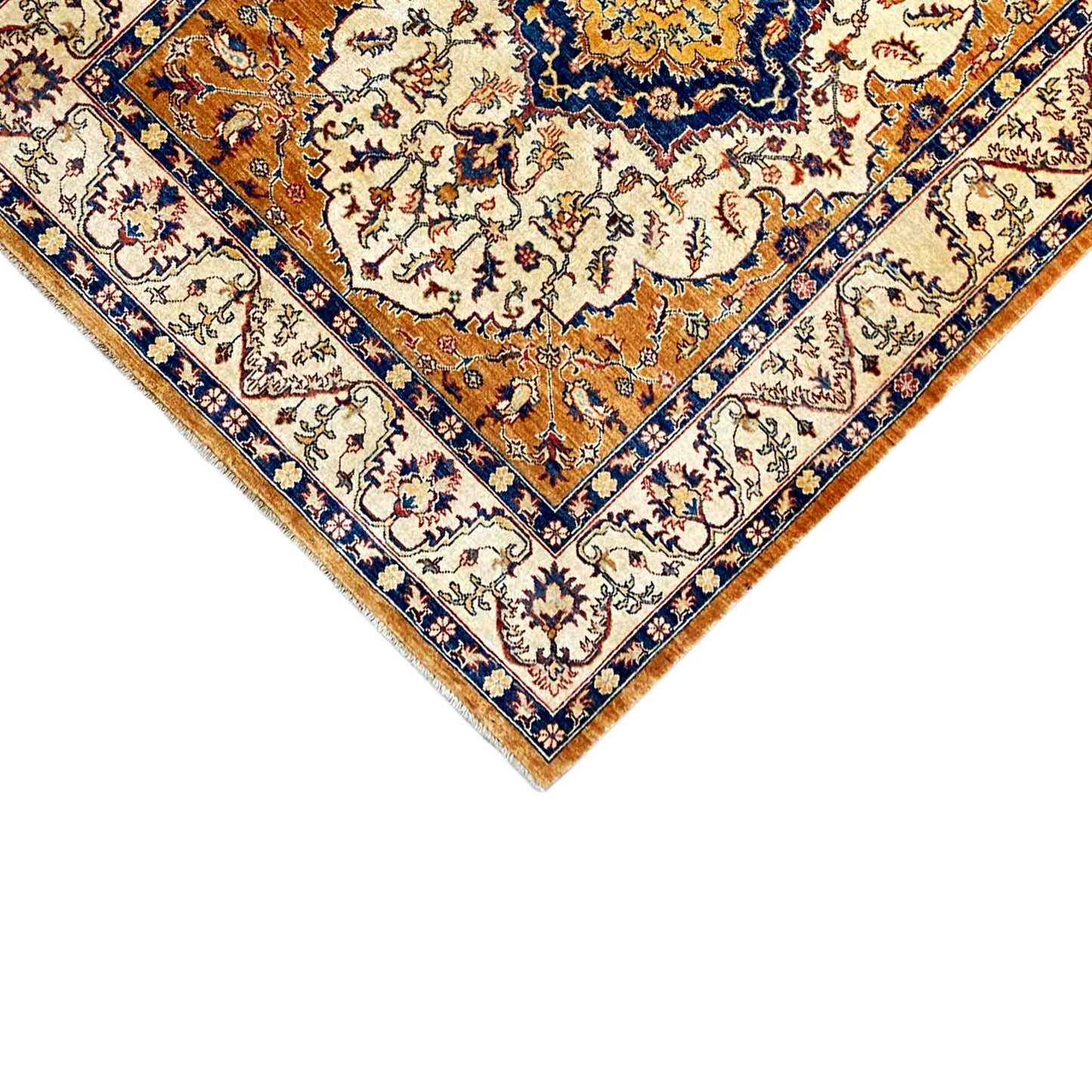Khorjin-Teppich - Medaillon- und Blumendesign, 208x152 cm - German Carpet Shop