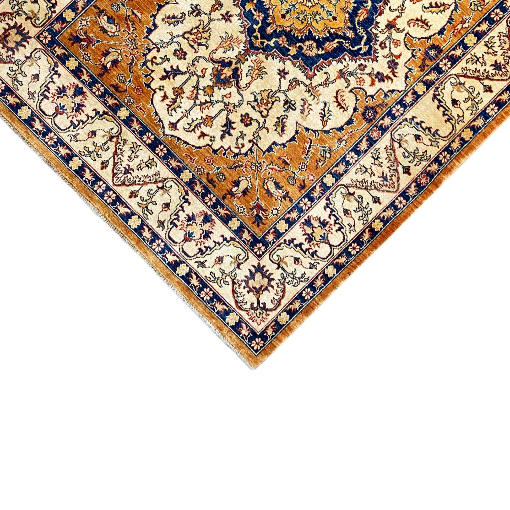 Khorjin-Teppich - Medaillon- und Blumendesign, 208x152 cm - German Carpet Shop