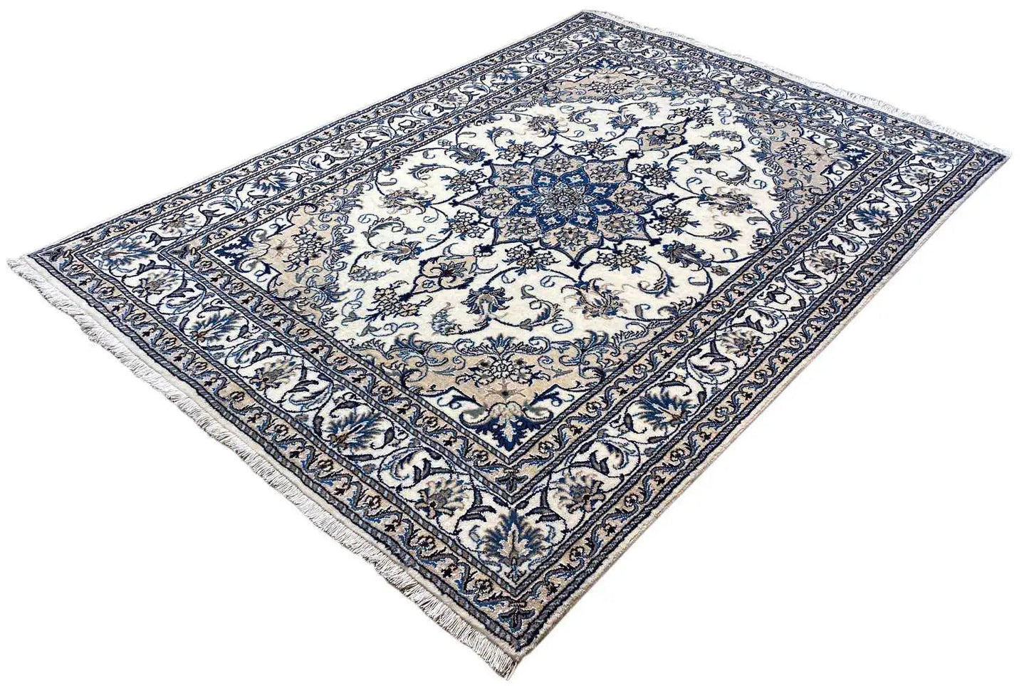 Nain Teppich (210x142cm) - German Carpet Shop