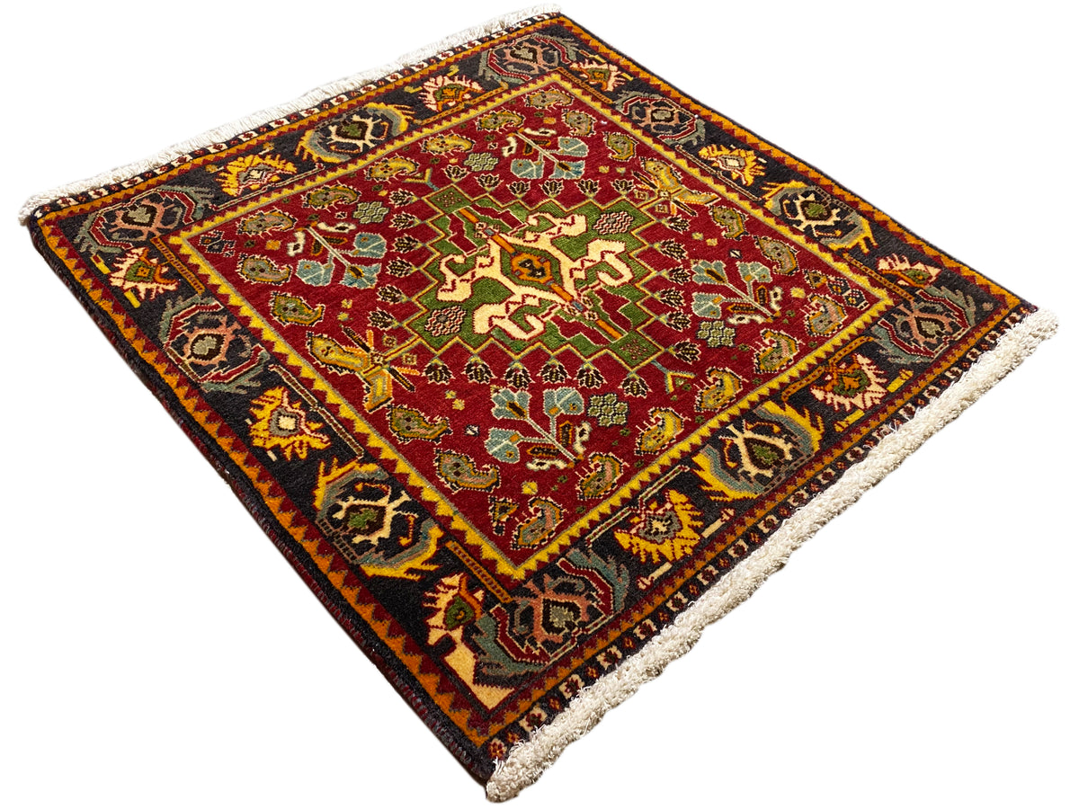 Poshti rug 61x61 cm diagonal, red medallion with geometric pattern