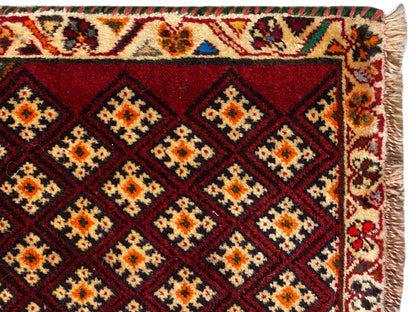 Poshti rug 61x59 cm: Detail at the edge with fringe and geometric ornaments
