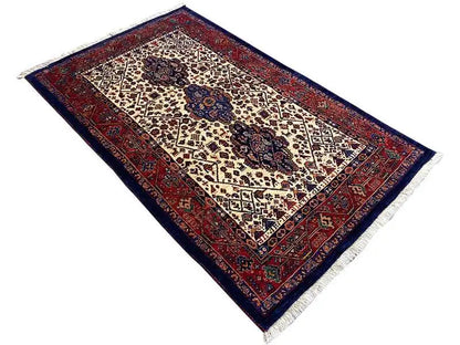 Qashqai Exklusiv (163x97cm) - German Carpet Shop