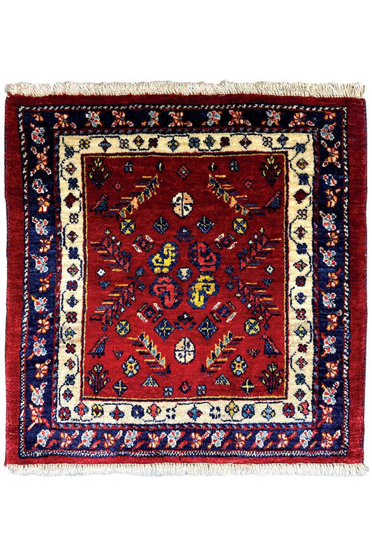  Qashqai Exklusiv (57x52 cm) - Premium Teppich from German Carpet Shop - Just €225! Shop now at German Carpet Shop