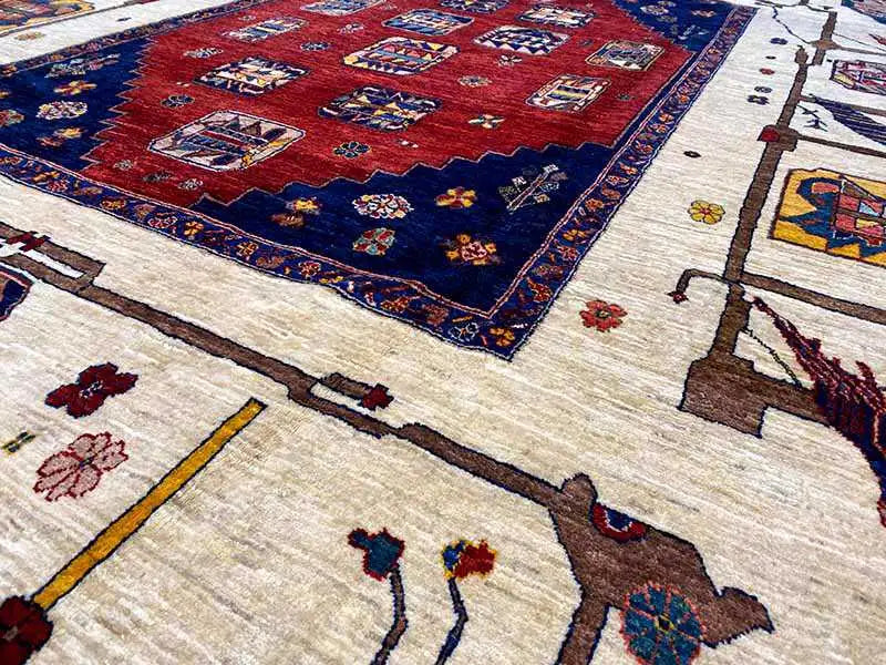 Qashqai Exklusiv (273x235cm) - German Carpet Shop