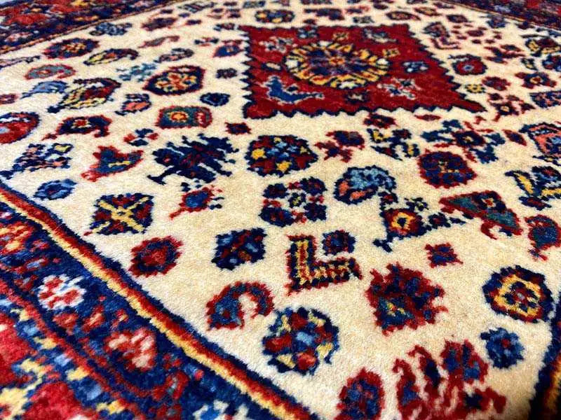 Qashqai Exklusiv (56x50cm) - German Carpet Shop