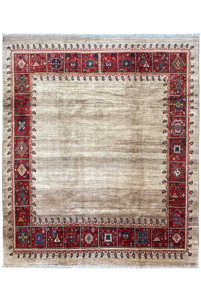 Qashqai Exklusiv (267x230cm) - German Carpet Shop