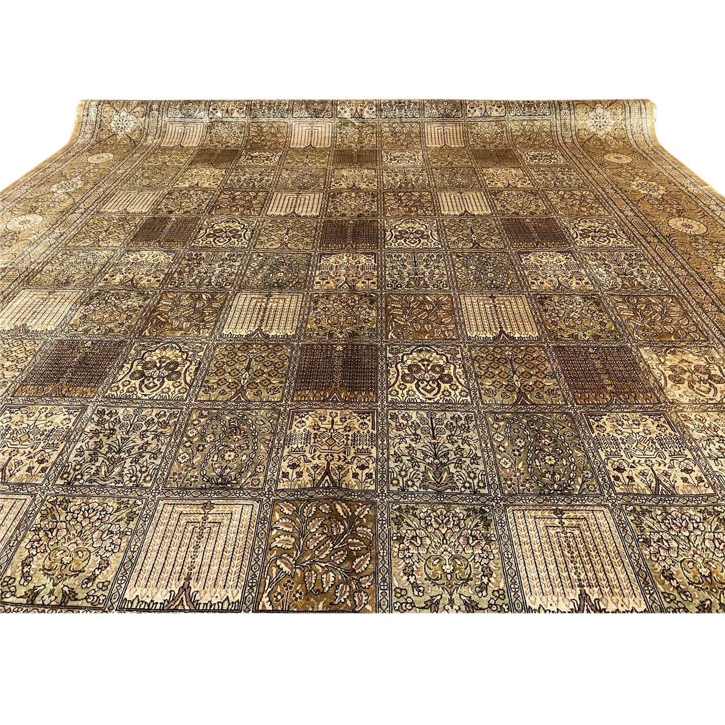 Ghom Carpet 295x194cm