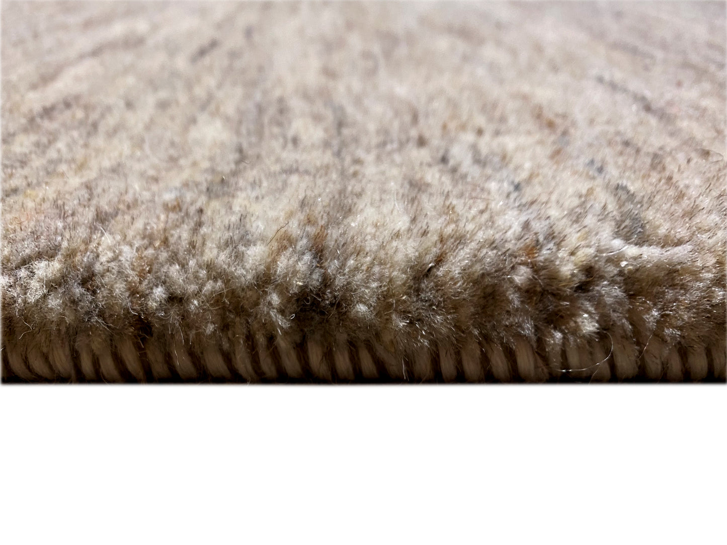 Exklusiver Gabbeh Teppich handgeknüpft und pflanzengefärbt