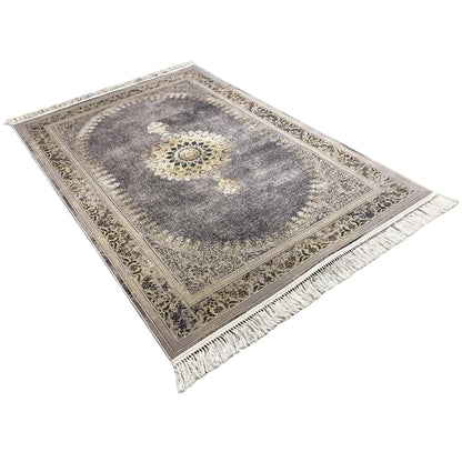 Orientalischer Webteppich maschinengewebt in Grautönen mit Fransen