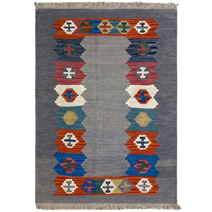 Handgewebter Qashqai Kelim Teppich in Grau mit geometrischer Bordüre 151x103 cm