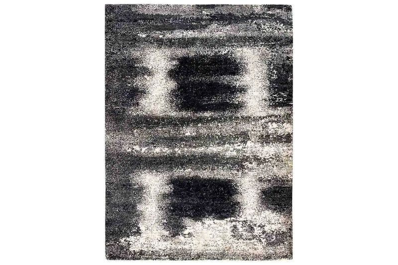 A beautiful Black and White colour Modern Designer Rug.