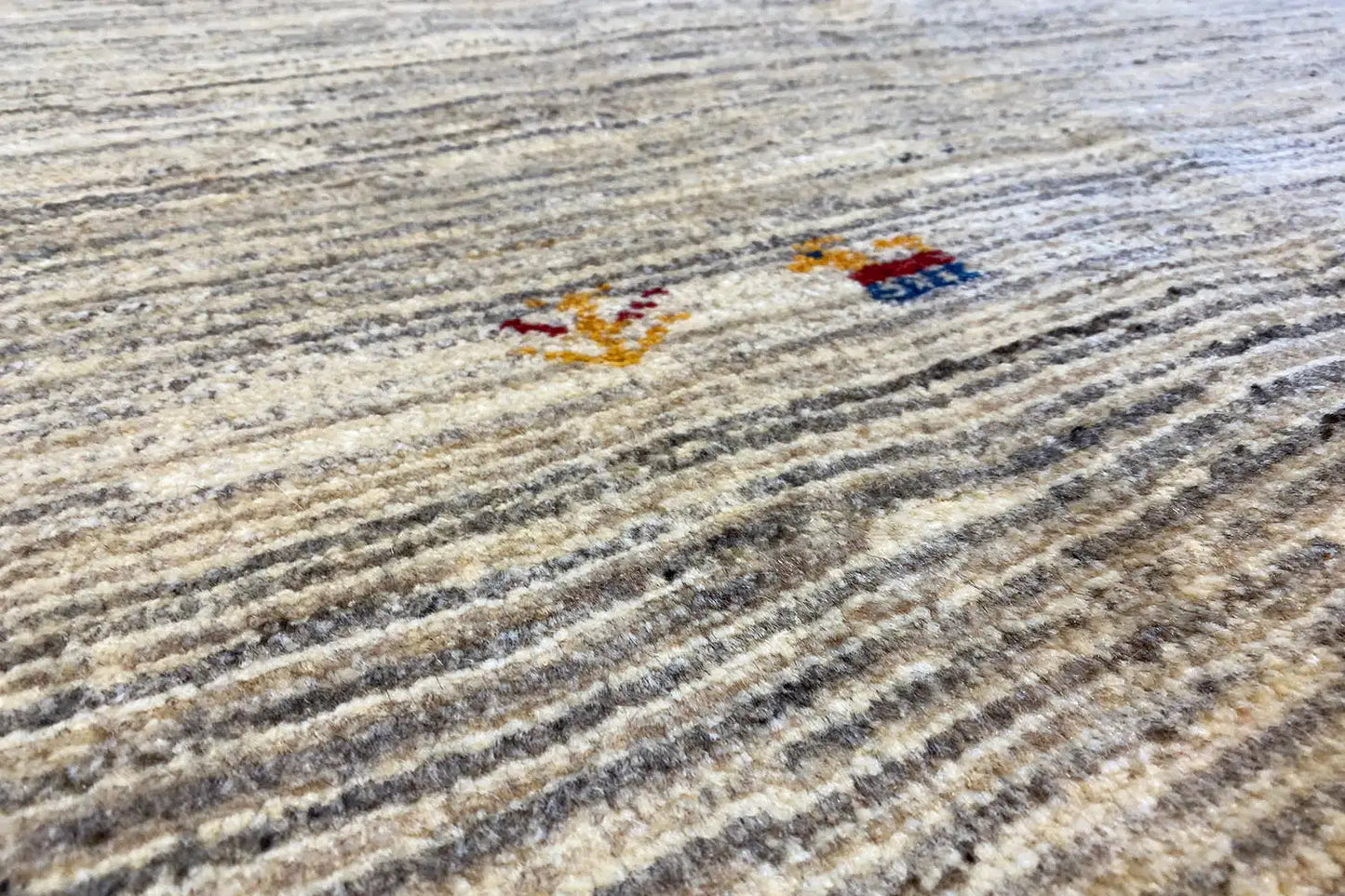 Gabbeh - 3938 - (283x190cm) - German Carpet Shop