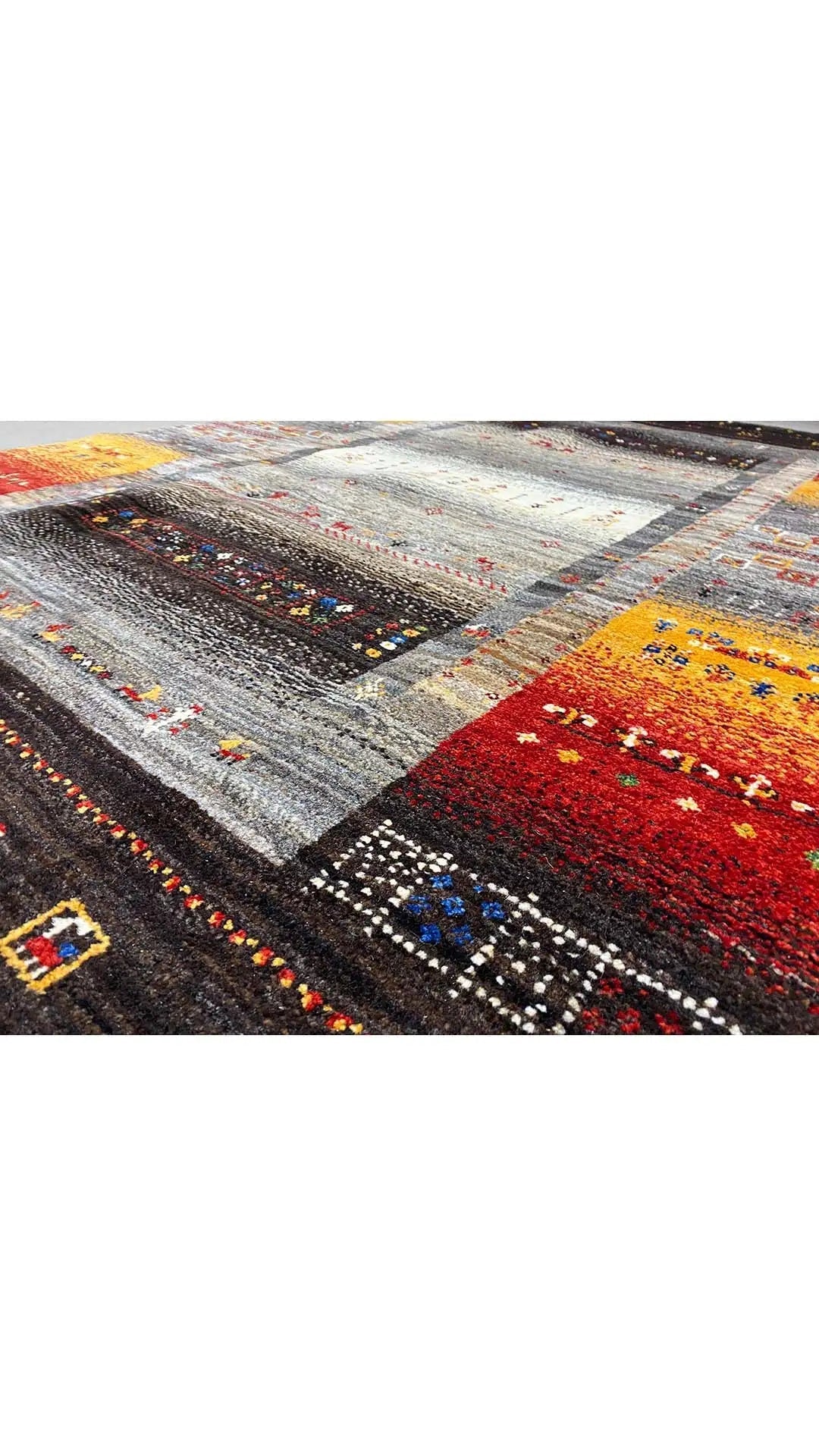  Gabbeh - (197x138 cm) - Premium Gabbeh from German Carpet Shop - Just €990! Shop now at German Carpet Shop