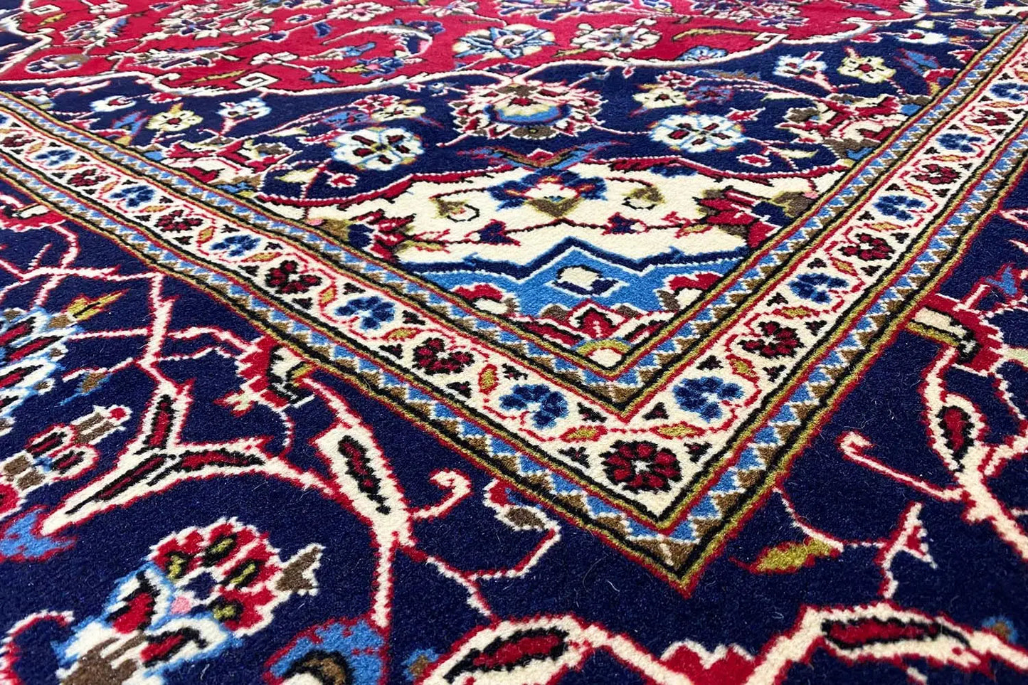 Keshan - 8974990 (316x200cm) - German Carpet Shop