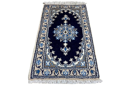 Nain (64x39cm) - German Carpet Shop