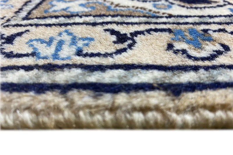 Nain (64x39cm) - German Carpet Shop