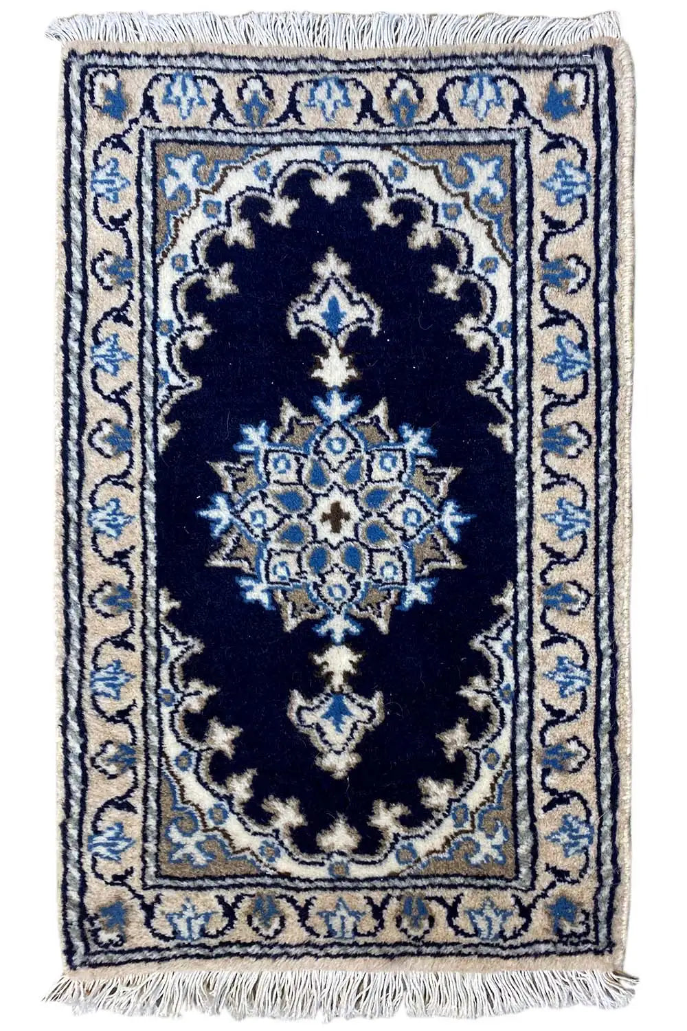 Nain (64x39cm) - German Carpet Shop