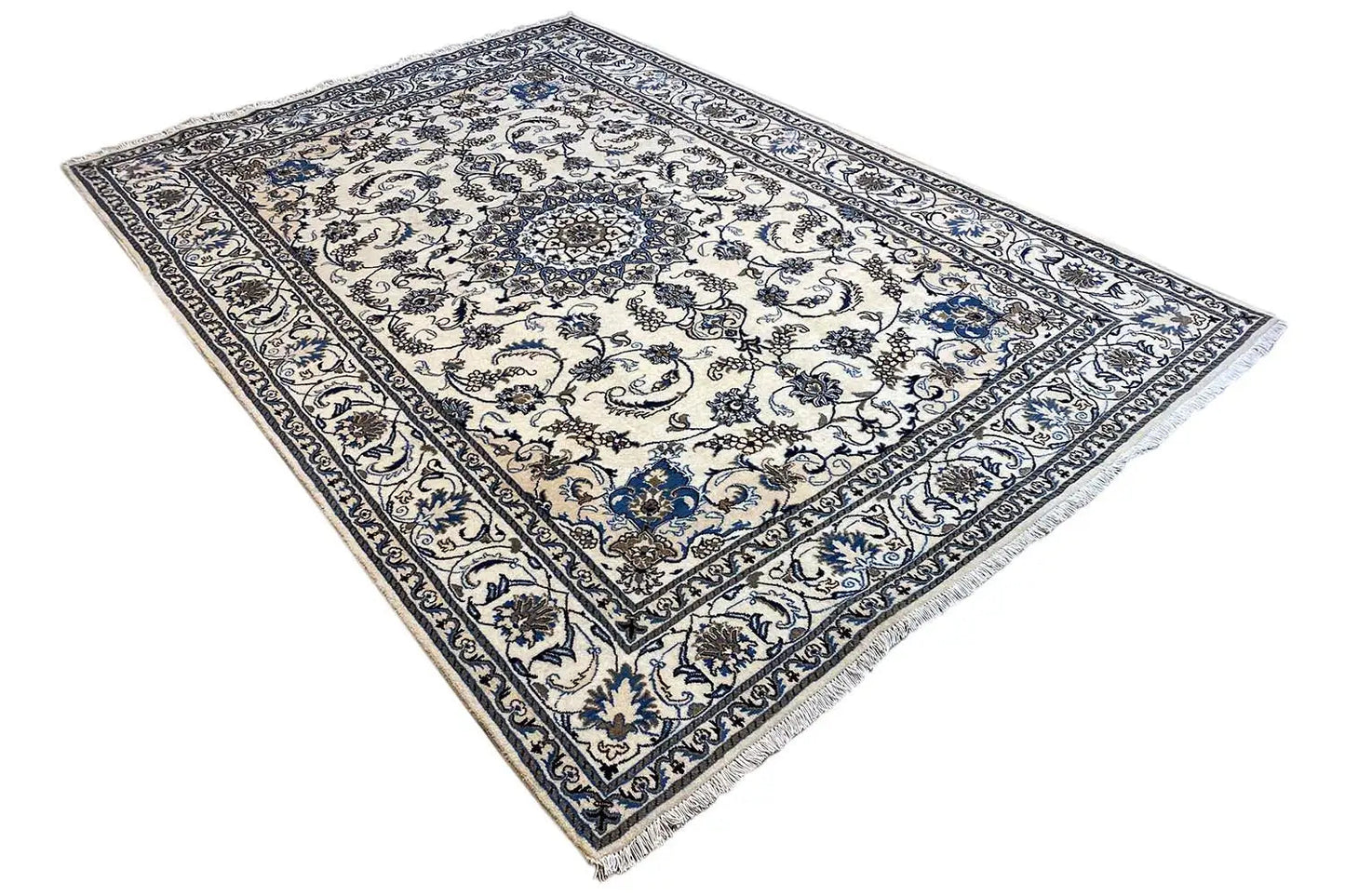 Nain (290x197cm) - German Carpet Shop