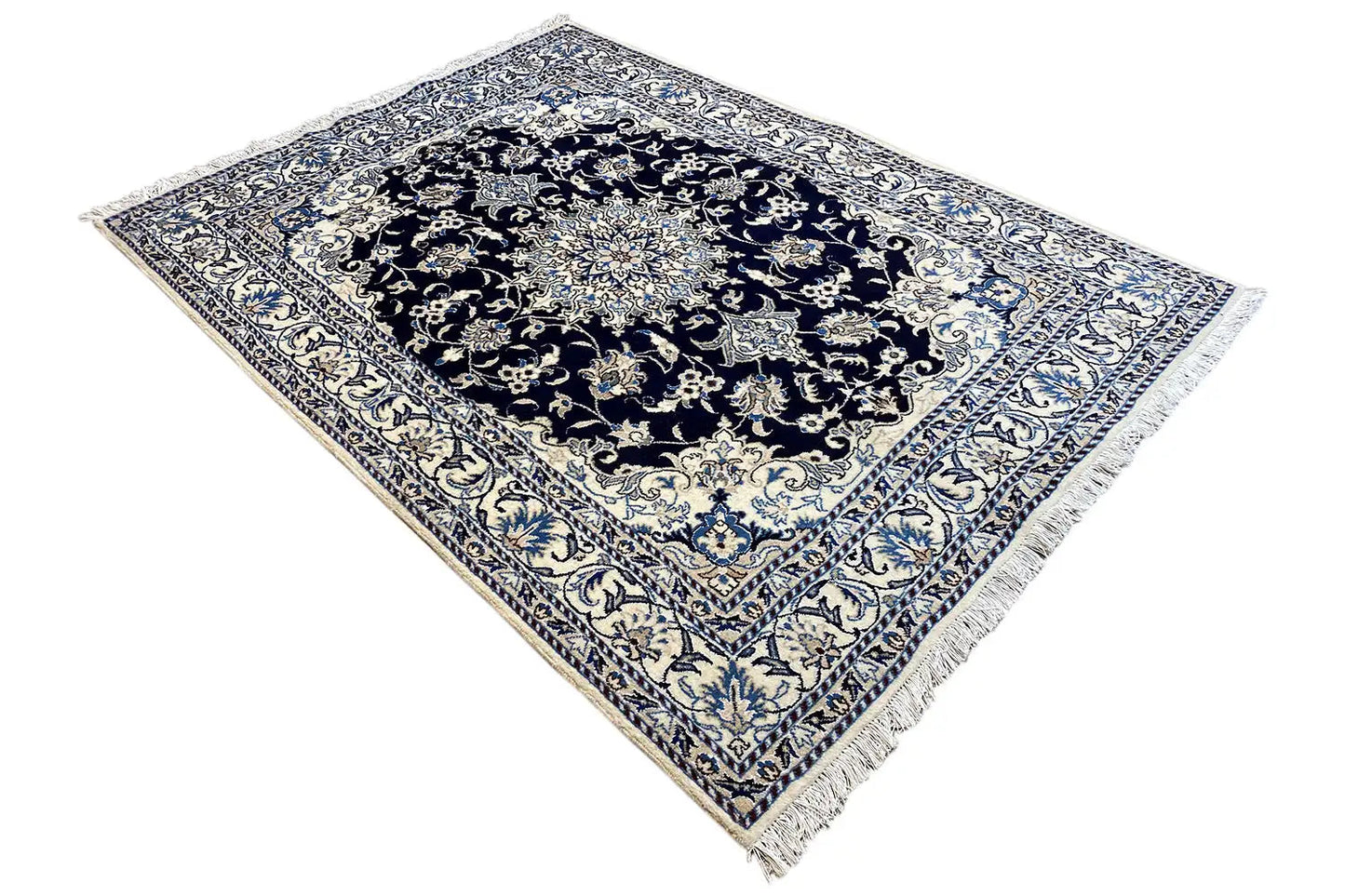 Nain (205x146cm) - German Carpet Shop