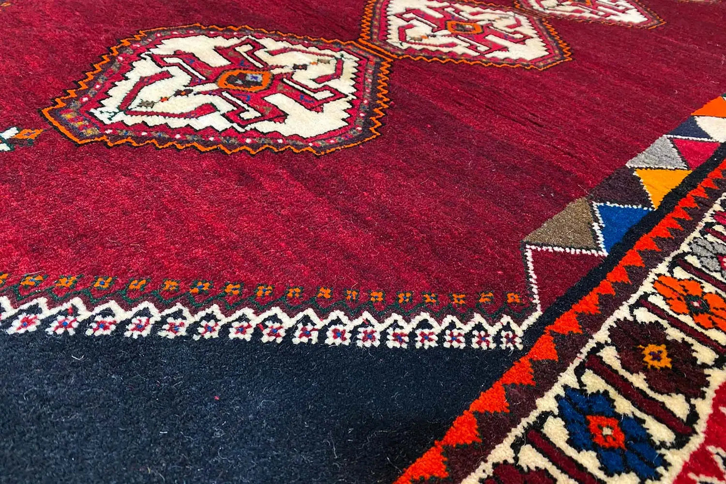 Shiraz Qashqai - (232x88cm) - German Carpet Shop