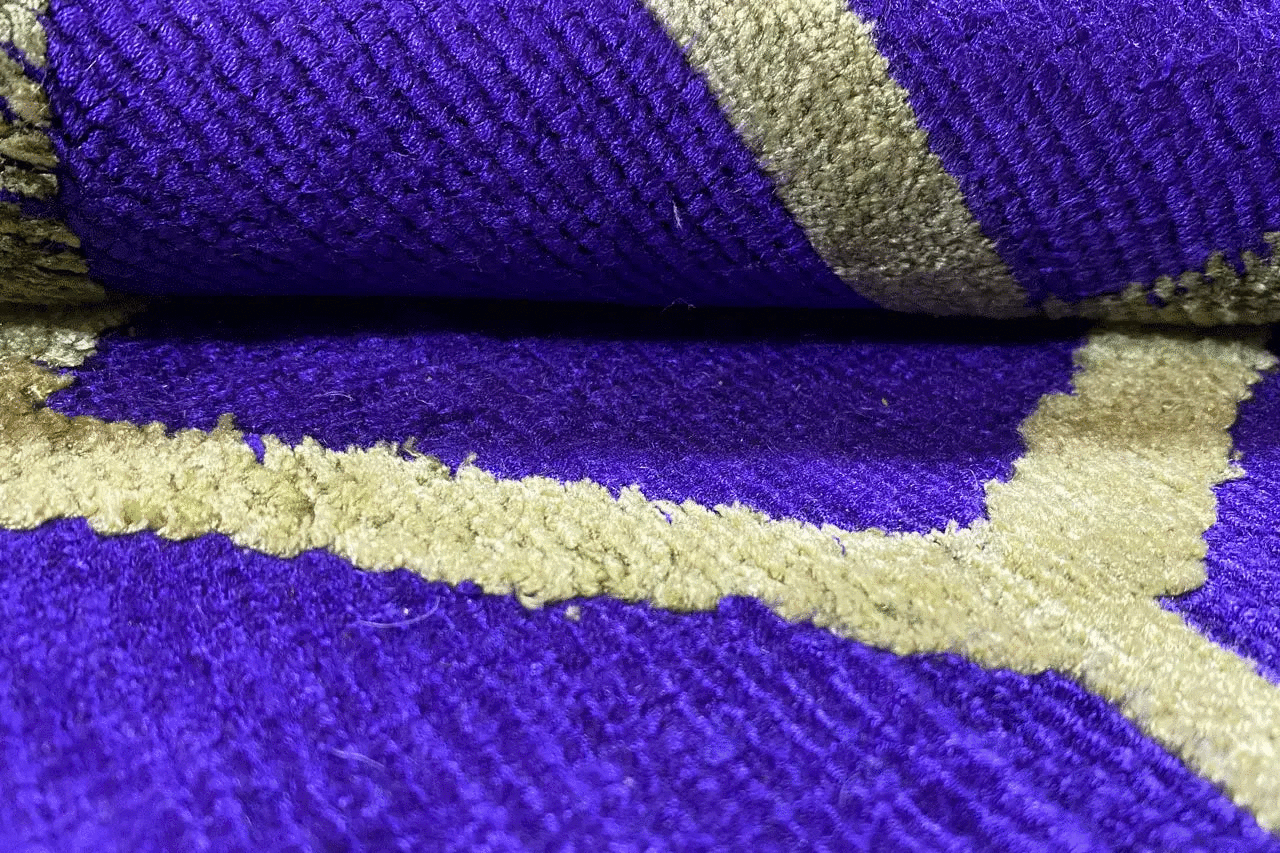  Designer-Teppich - Behind its Violet (307x249 cm) - Premium Teppich from German Carpet - Just €3990! Shop now at German Carpet Shop