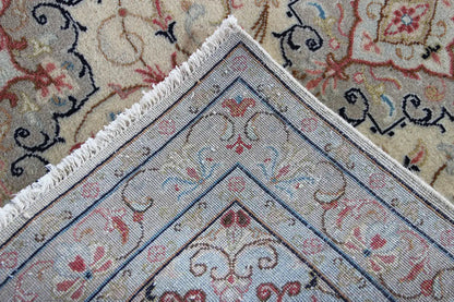 Keshan - Beige (147x102 cm) - German Carpet Shop