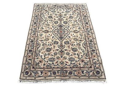 Keshan - Beige (148x98 cm) - German Carpet Shop