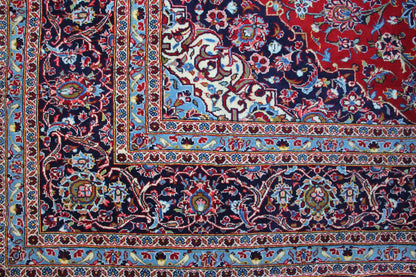 Keshan - Rot (361x250 cm) - German Carpet Shop