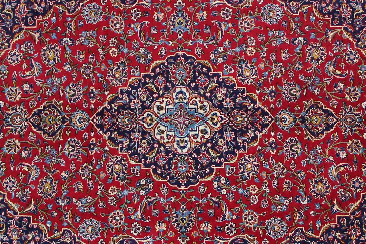 Keshan - Rot (353x247 cm) - German Carpet Shop
