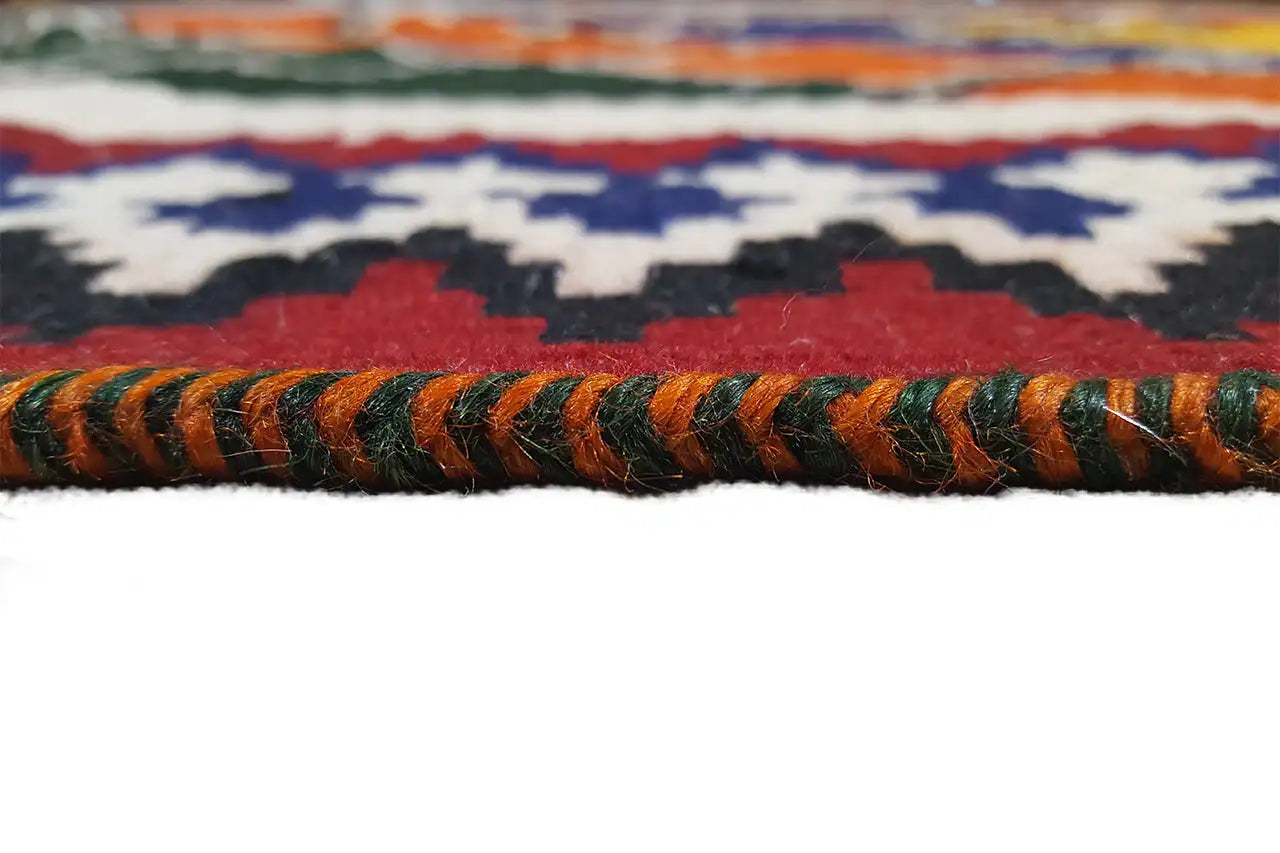  Kilim Qashqai  - 802414 (201x128 cm) - Premium Kelim from German Carpet Shop - Just €289! Shop now at German Carpet Shop