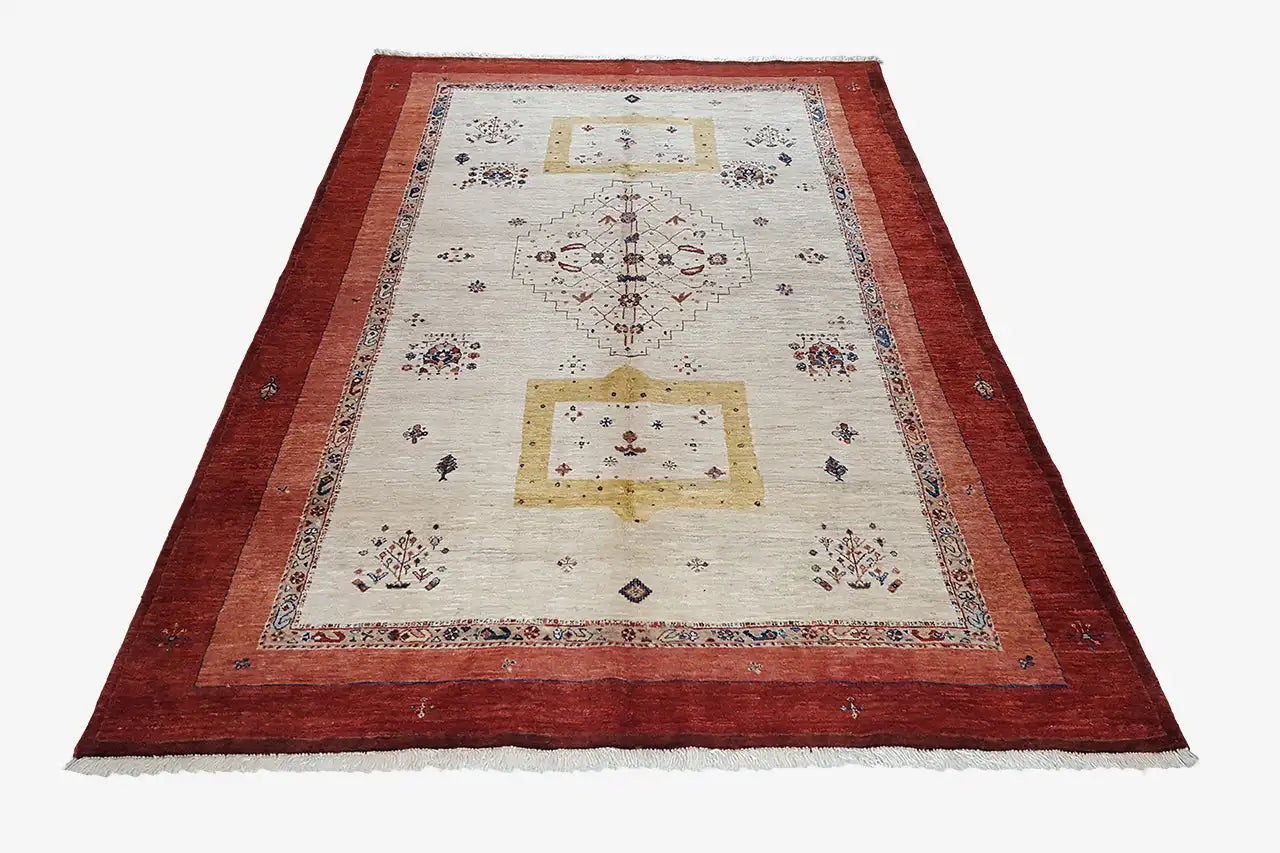 Qashqai - Klassisch (249x162 cm) - German Carpet Shop