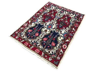 Bakhtiari - (142x104cm) - German Carpet Shop