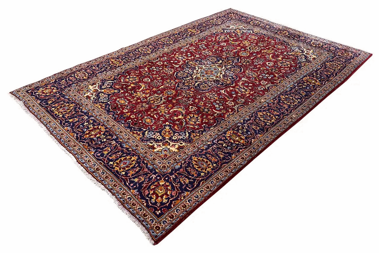 Keshan - Rot (320x195 cm) - German Carpet Shop